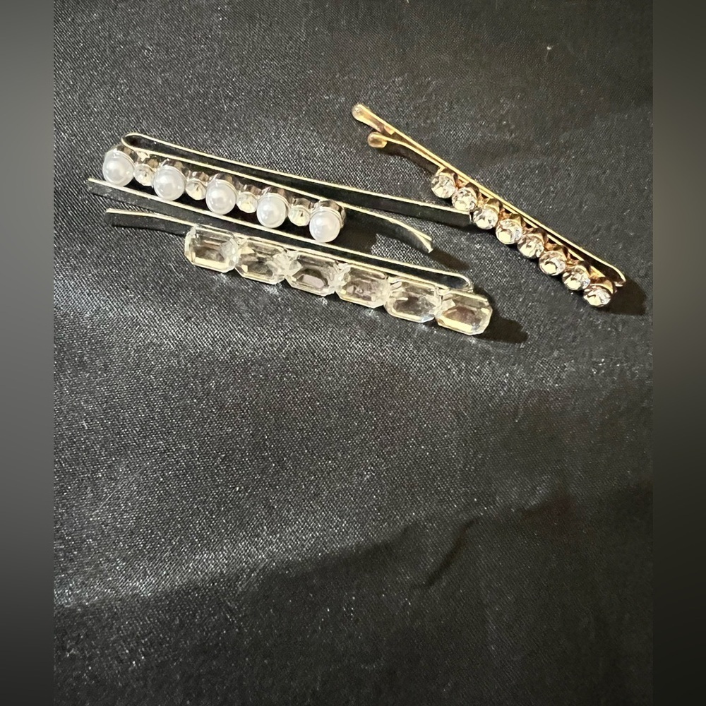Elegant Gold and Silver Hair Clips Set